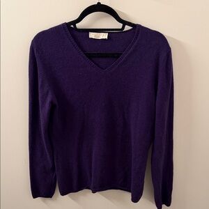 Stylish Purple V-Neck Sweater for Women